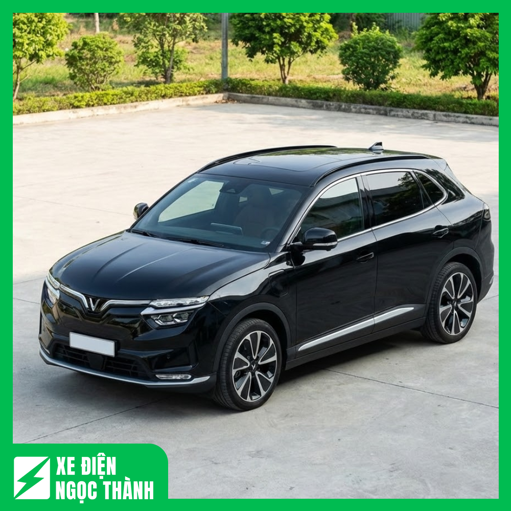 Xe Ô Tô Điện VinFast VF e34 2022 Cũ Màu Đen (Bản Thuê Pin)