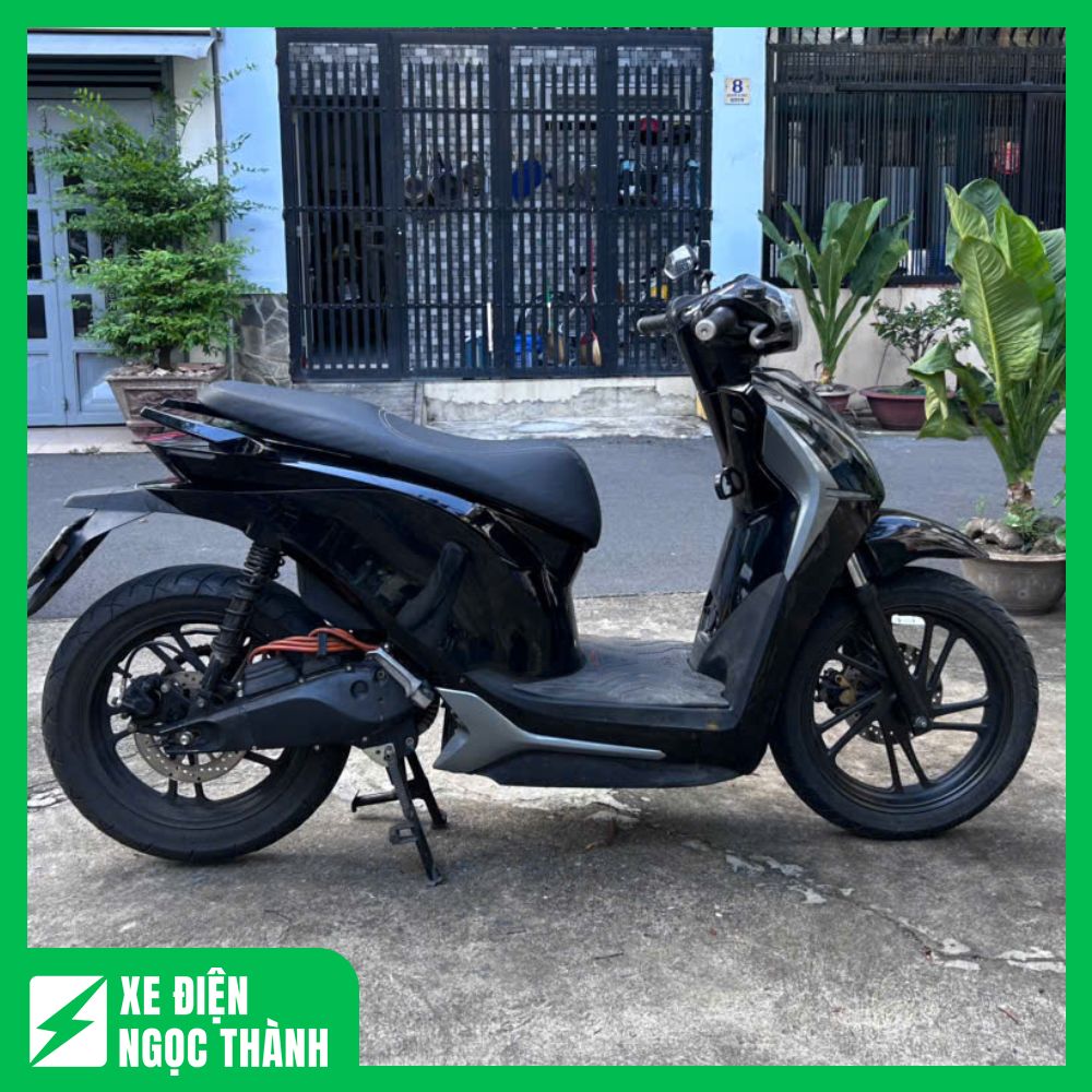 Bán Xe Máy Điện Cũ Quantum Datbike S0 Màu Đen