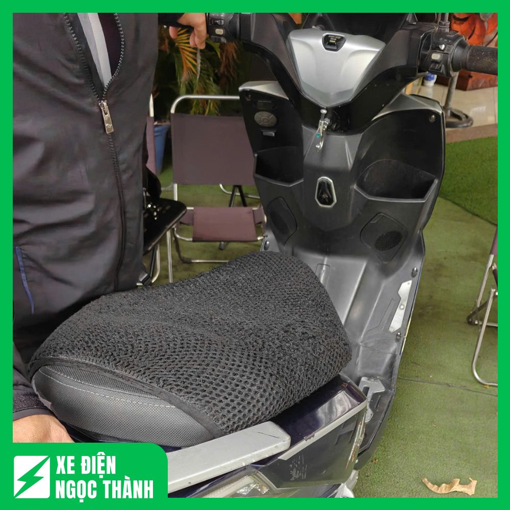 Bán Xe Máy Điện Cũ Pega Newtech Màu Xanh Tím - Ảnh 3