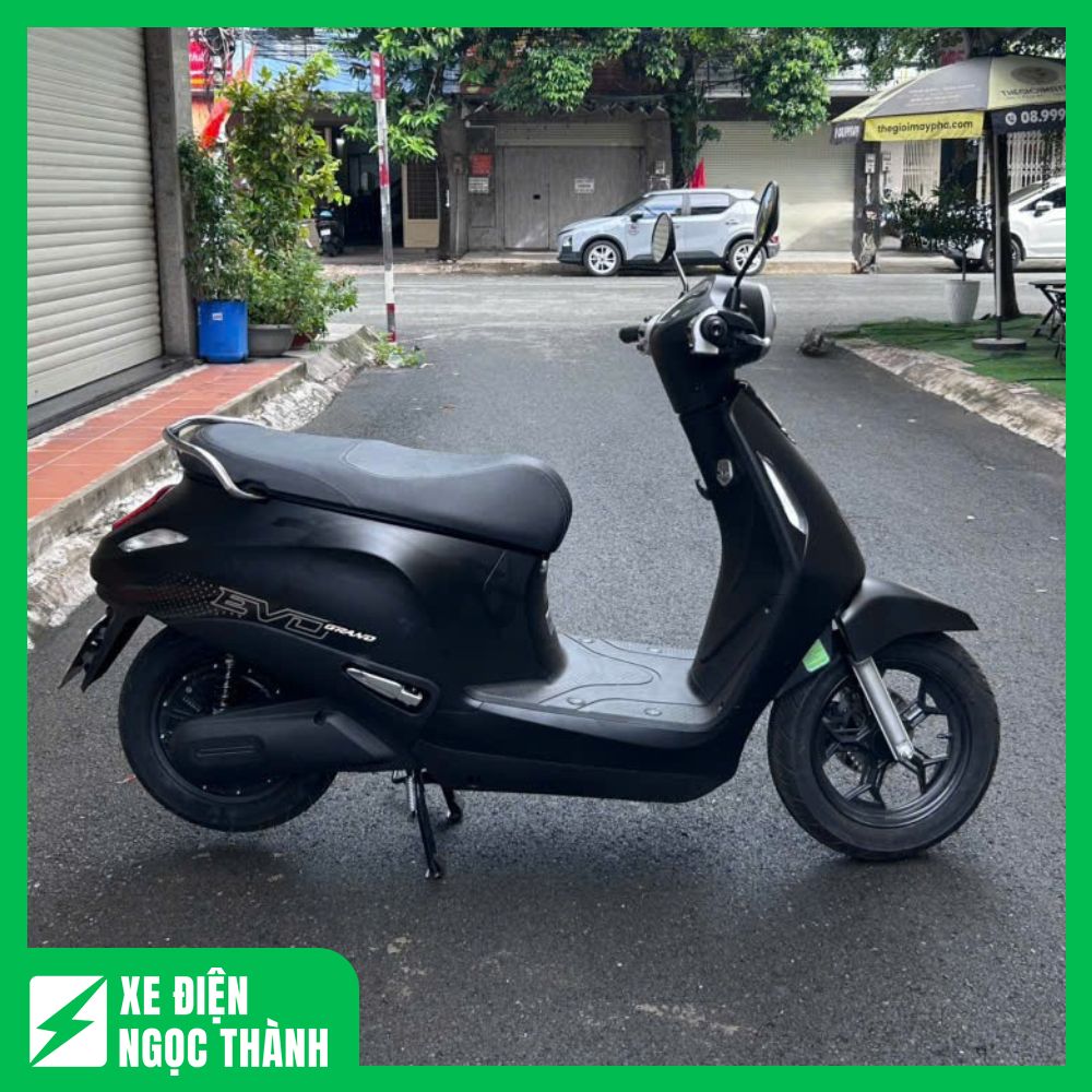 Bán Xe Máy Điện Cũ Evo Grand Màu Đen - Ảnh 4